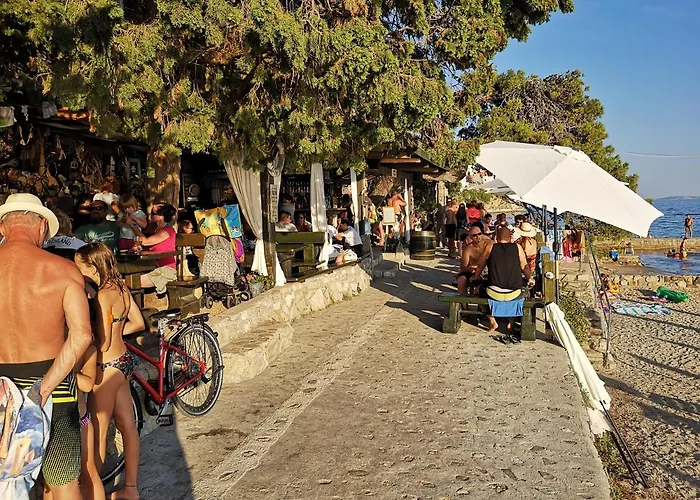 Lux Attic Old Town Rab *